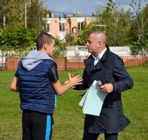 Costel Barbu promovează proiecte de digitalizare educațională în mediul rural